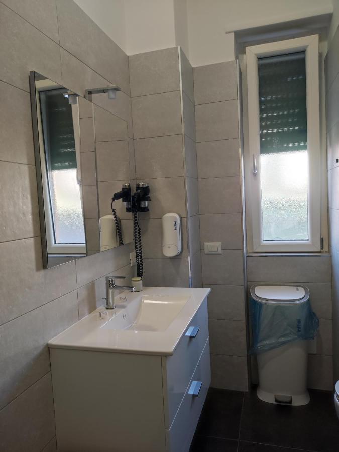 Bed and Breakfast Cuscino E Cornetto Salerno Exterior foto
