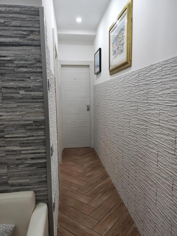 Bed and Breakfast Cuscino E Cornetto Salerno Exterior foto