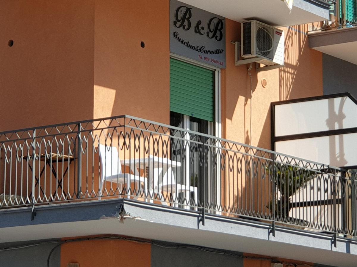 Bed and Breakfast Cuscino E Cornetto Salerno Exterior foto